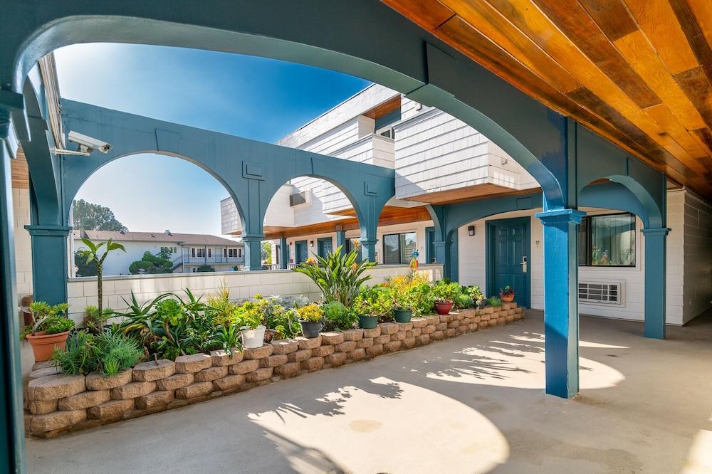 Art Hotel Laguna Beach Εξωτερικό φωτογραφία
